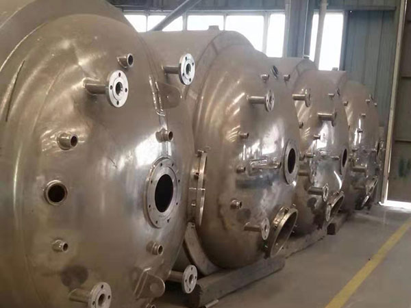 ���։�����