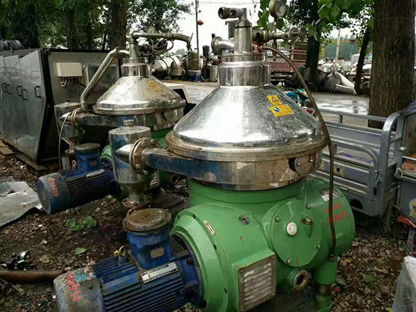 ���ֽ�ĸ�x�ęC